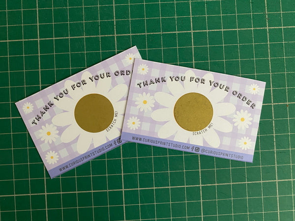 Gingham Daisy Scratch Cards